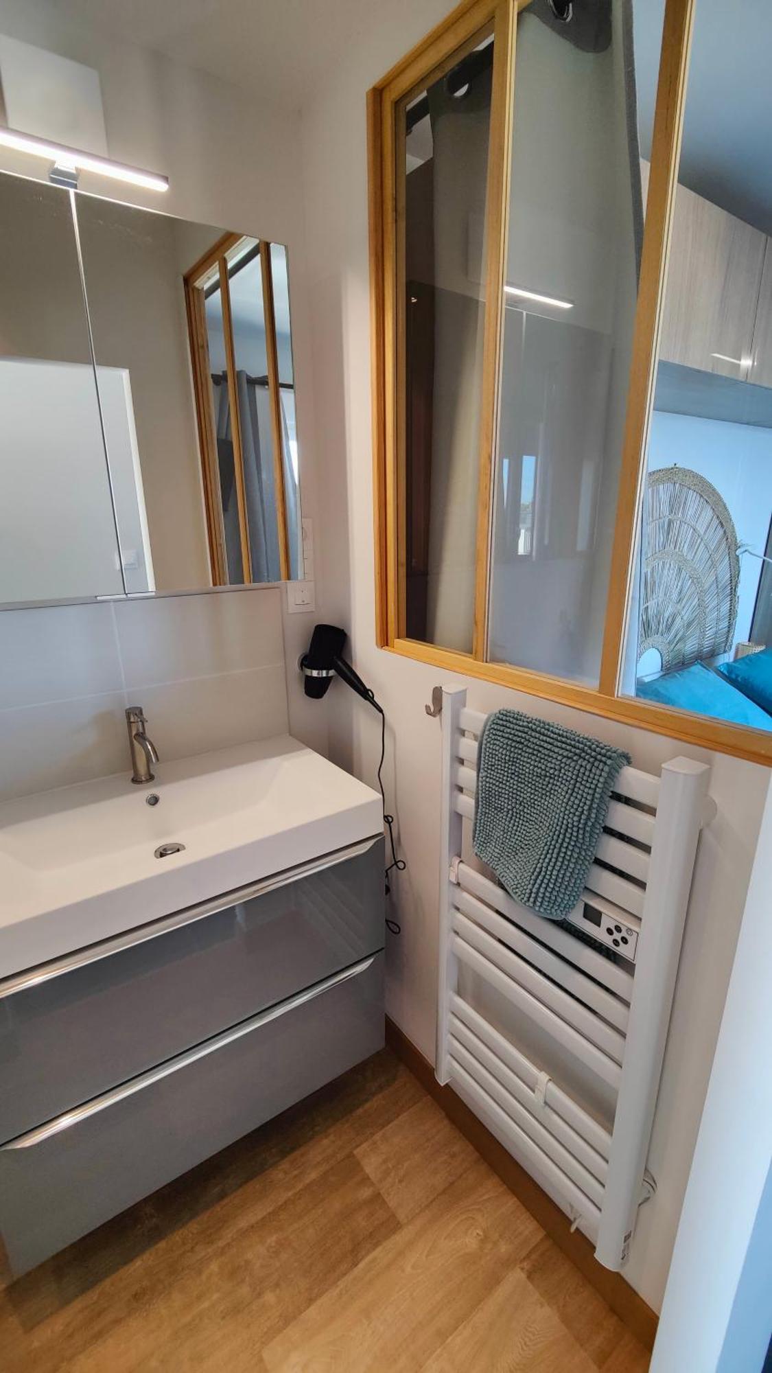Logis Lina Apartment Agon-Coutainville Bagian luar foto