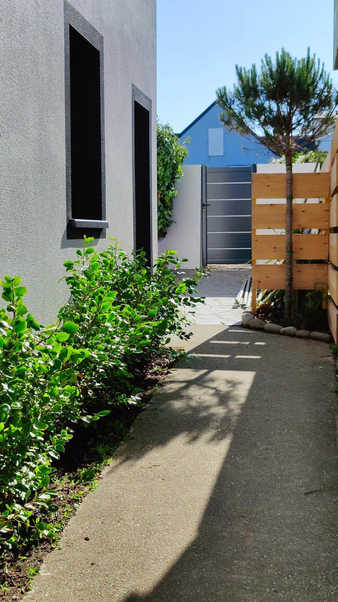 Logis Lina Apartment Agon-Coutainville Bagian luar foto